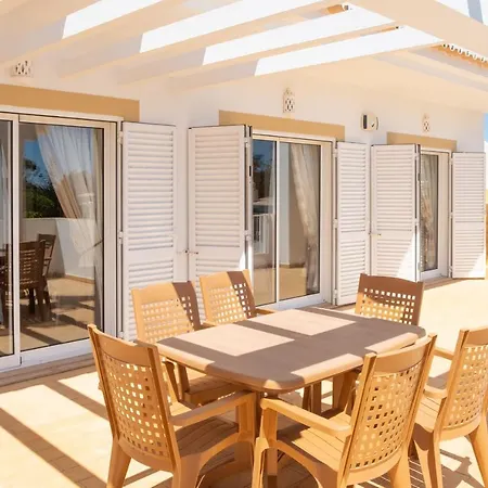 Villa Albardeira 101 By Destination Algarve